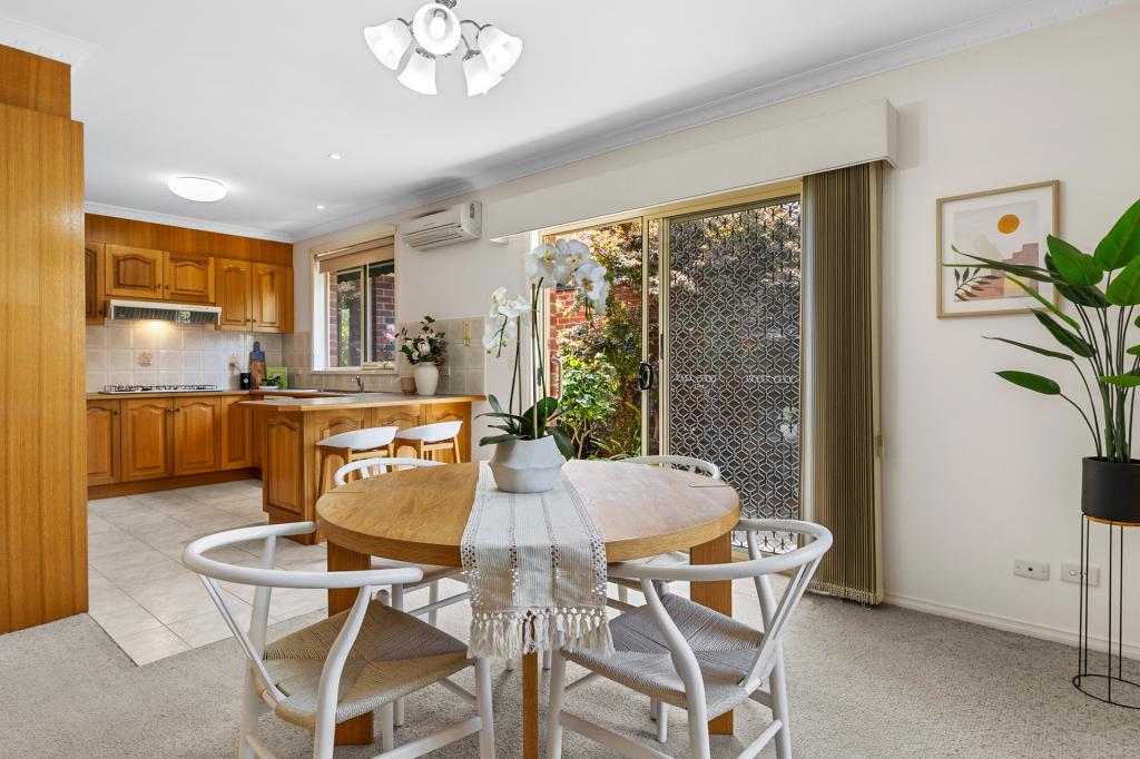 2/20 Jordan Gr, Glen Waverley, VIC 3150