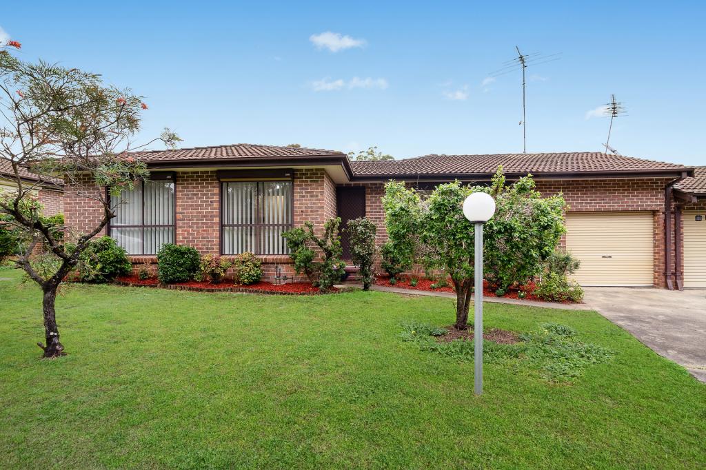 3/6 Mary St, Macquarie Fields, NSW 2564