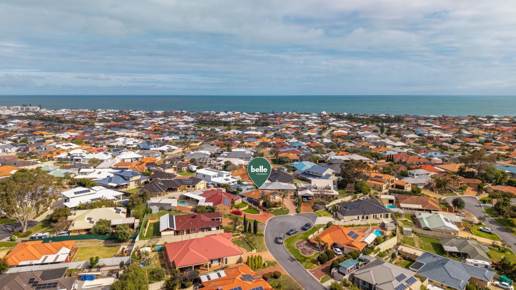2/5 Hibiscus Rise, Halls Head, WA 6210