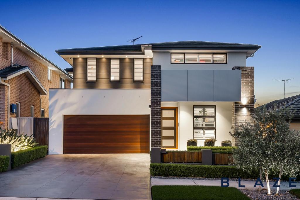12 Pentland St, Middleton Grange, NSW 2171