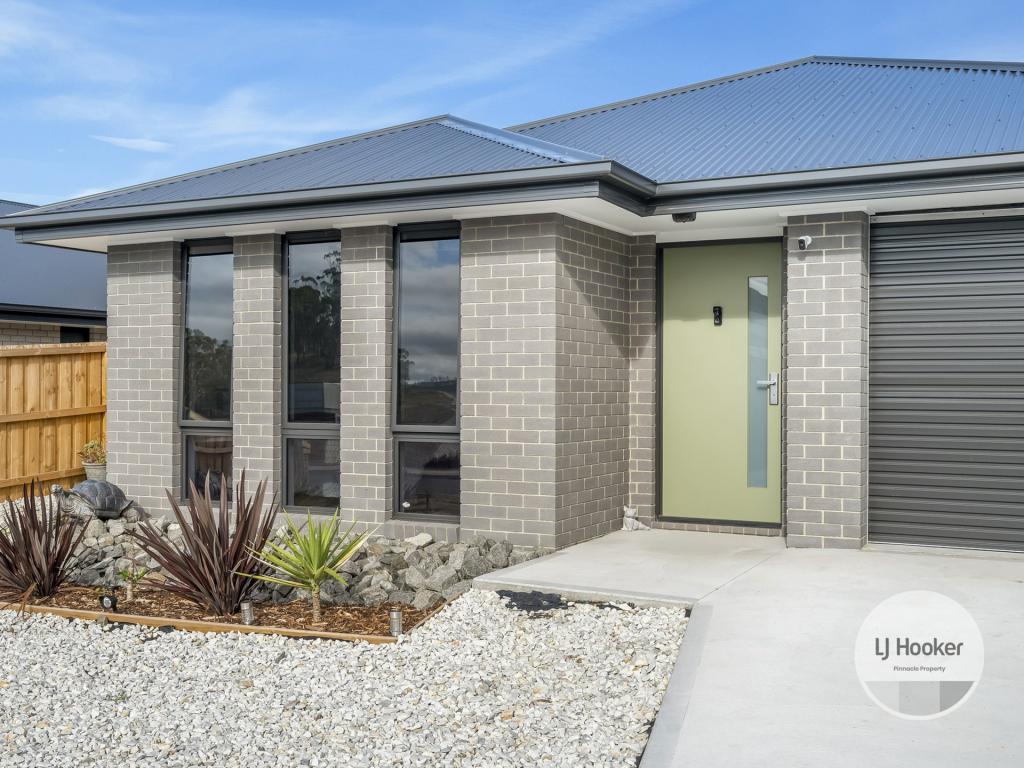 11 Hallett Dr, Rokeby, TAS 7019