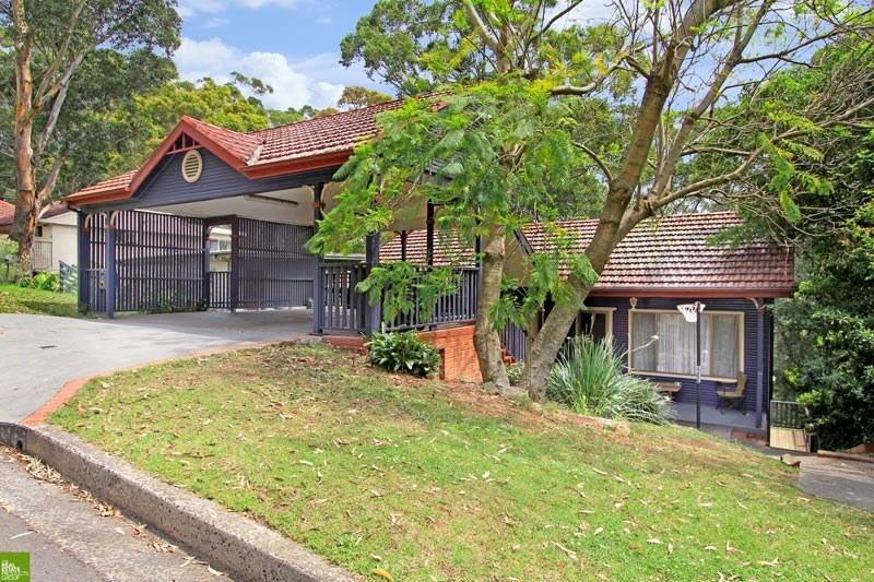4 Kirrang Ave, Mangerton, NSW 2500