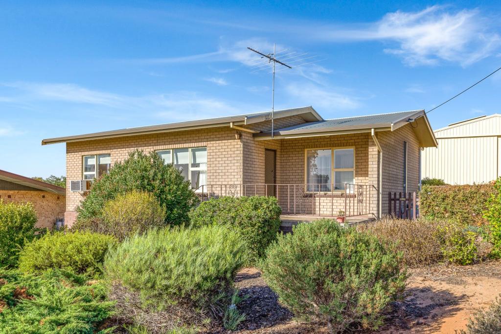 10 Leslie St, Murray Bridge, SA 5253