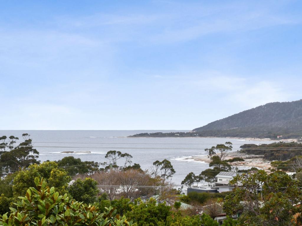 35 Douglas St, Bicheno, TAS 7215