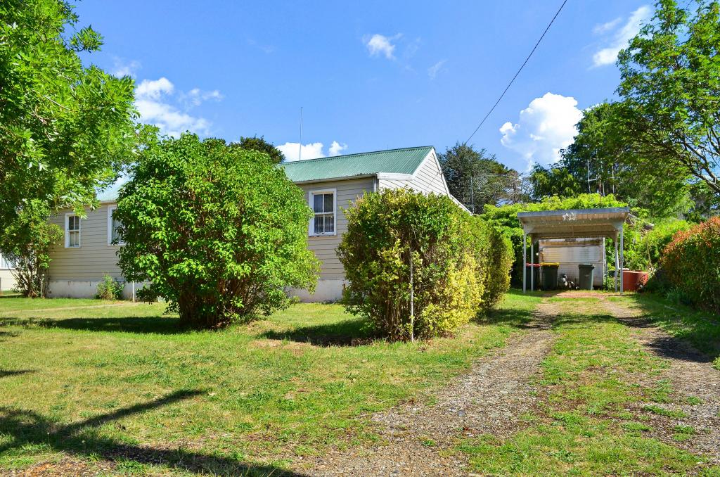 3 York St, Adaminaby, NSW 2629