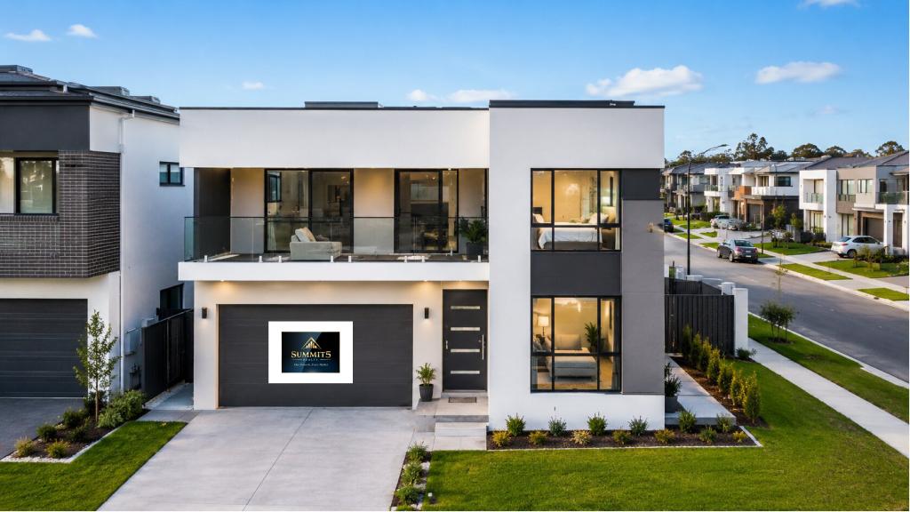 16 Futurity St, Box Hill, NSW 2765