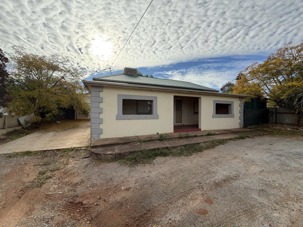 92 WILLIAMS ST, BROKEN HILL, NSW 2880