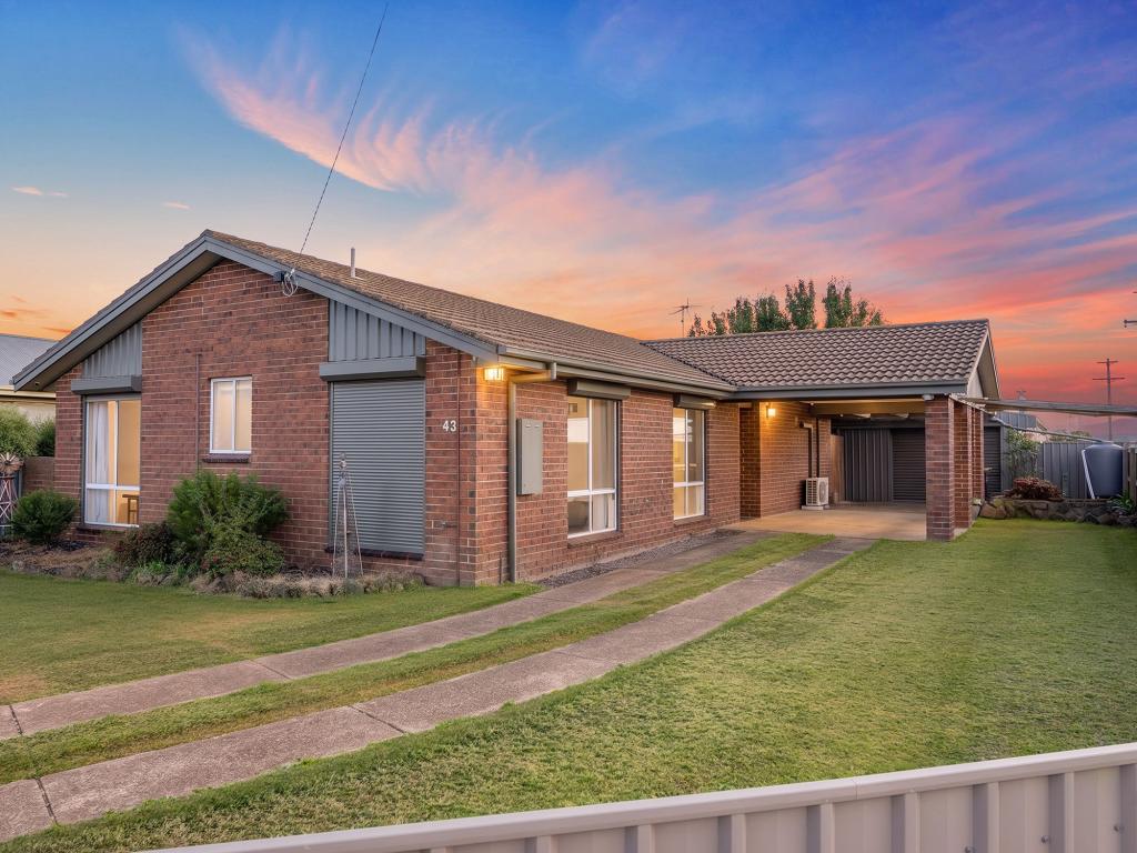 43 Strachan St, Hamilton, VIC 3300