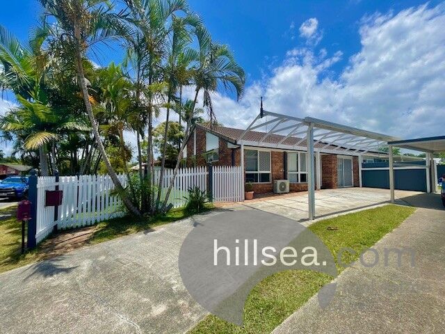 Contact Agent For Address, Labrador, QLD 4215