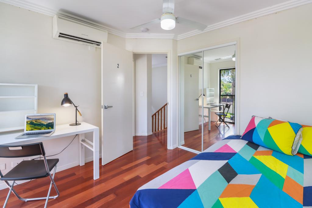 Room 2 - 2/41 Warren St, St Lucia, QLD 4067