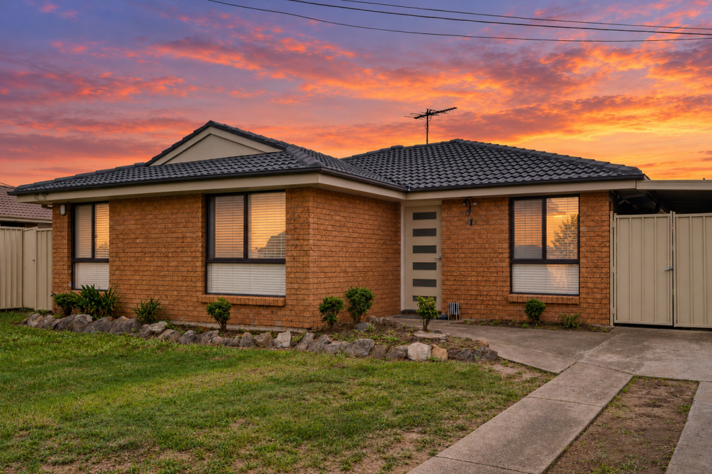 41 Corinda St, St Johns Park, NSW 2176