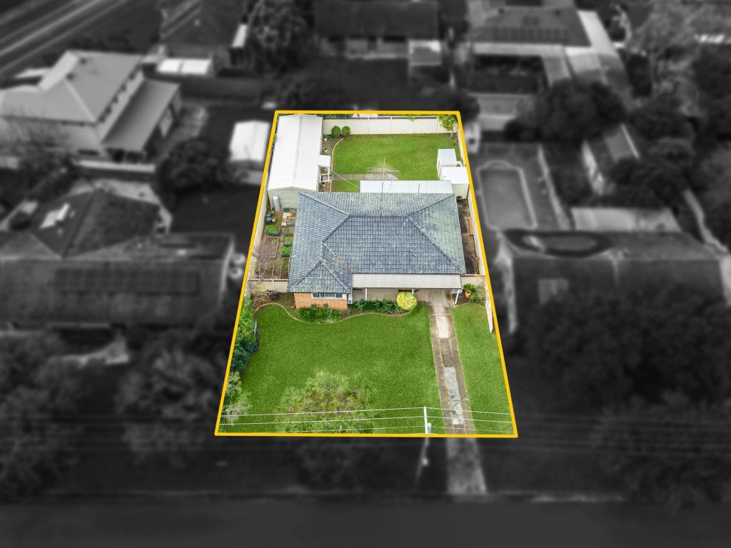 6 Banool Ave, South Penrith, NSW 2750