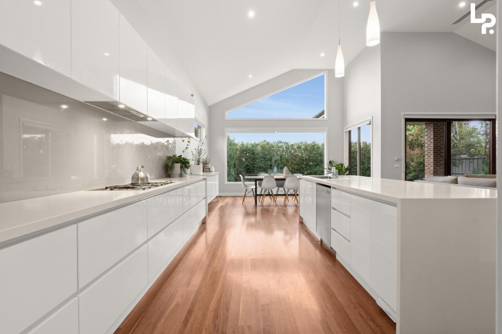 9 Lansell Ave, Officer, VIC 3809