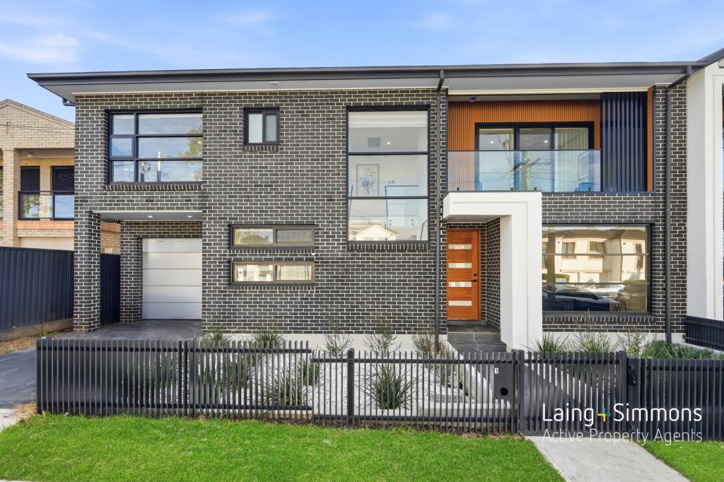 1B WALKER ST, MERRYLANDS, NSW 2160