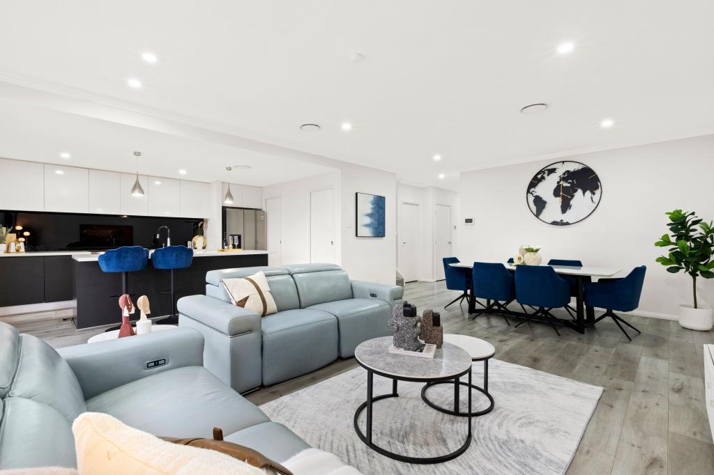 10 Denise Cres, Riverstone, NSW 2765