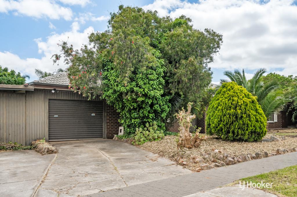 7 Hewish Cres, Elizabeth Park, SA 5113