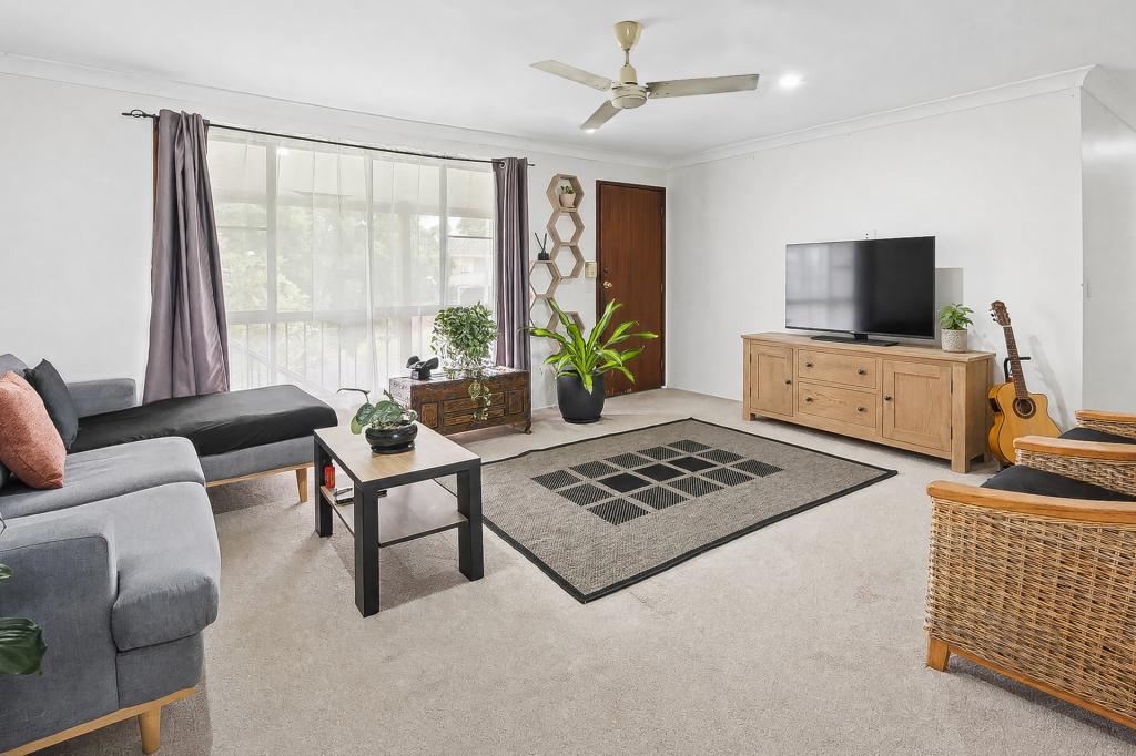 8 Paradise St, Nerang, QLD 4211