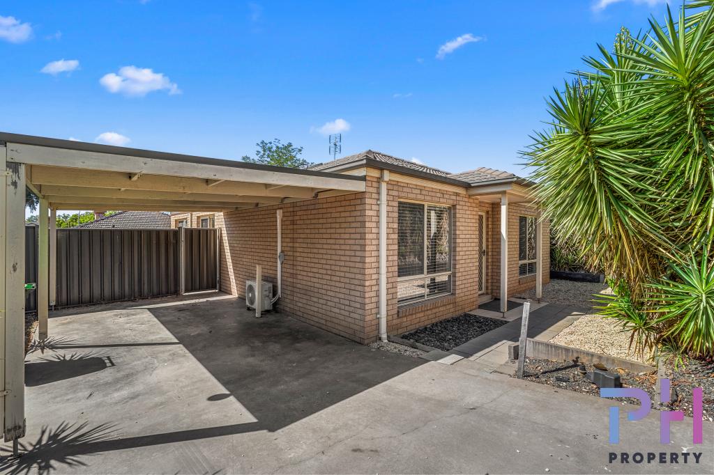 17 Esler St, California Gully, VIC 3556