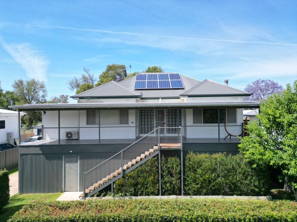 30 Iris St, Moree, NSW 2400