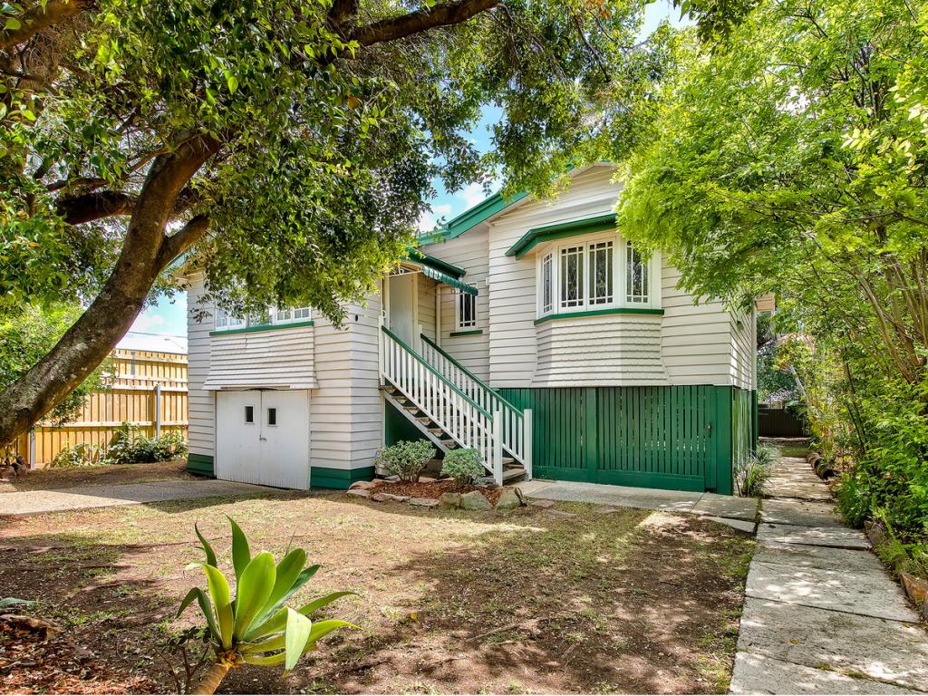 8 Kedron St, Kedron, QLD 4031