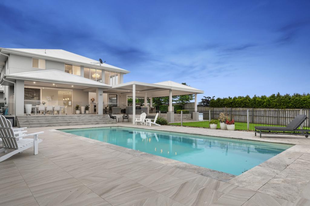 37 BLIGHTON RD, PITT TOWN, NSW 2756