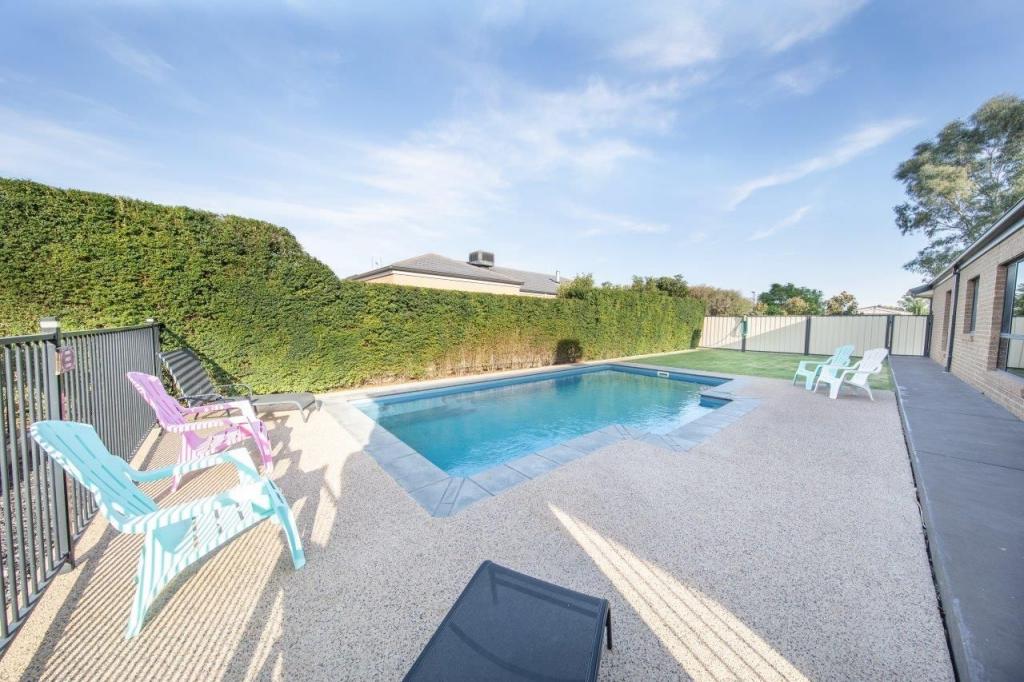 6 Brolga St, Kerang, VIC 3579