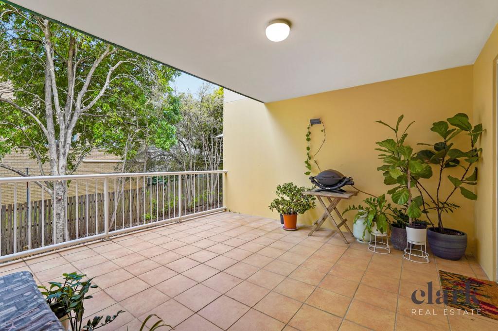 2/33 Franz Rd, Clayfield, QLD 4011
