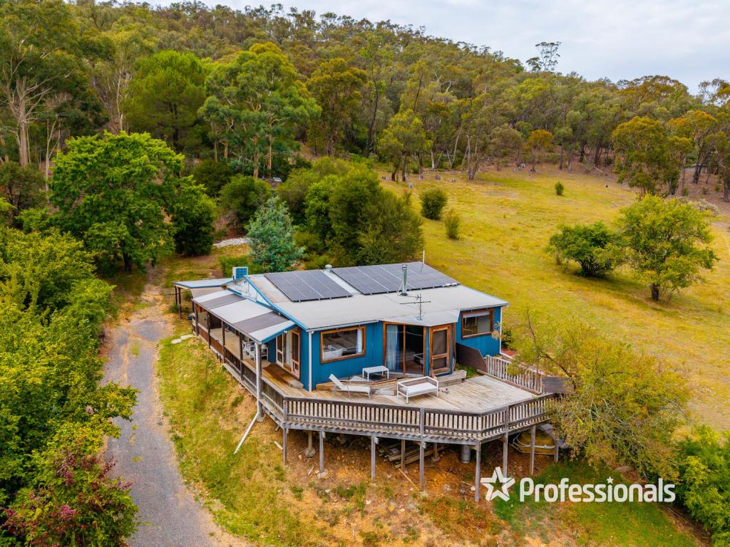 323 Buffalo River Rd, Buffalo River, VIC 3737