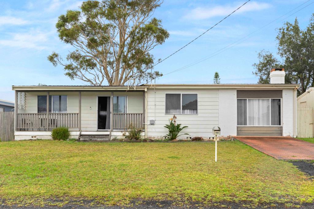 8 GIBSON CRES, SANCTUARY POINT, NSW 2540