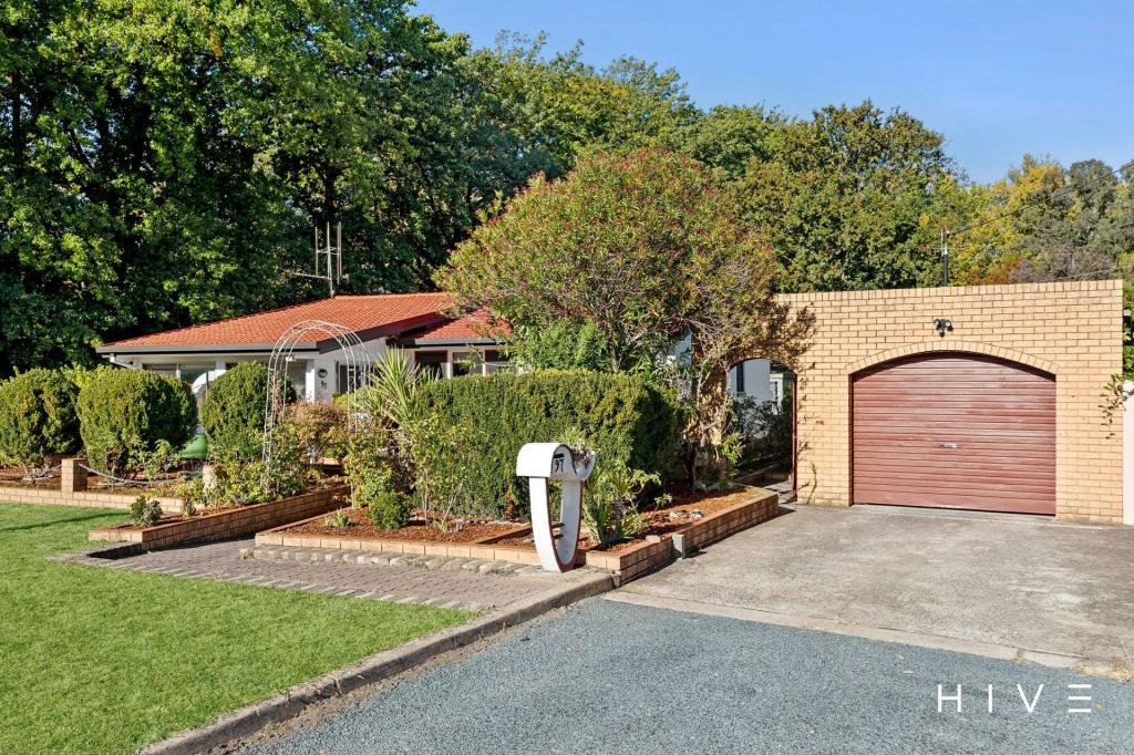 97 Matina St, Narrabundah, ACT 2604