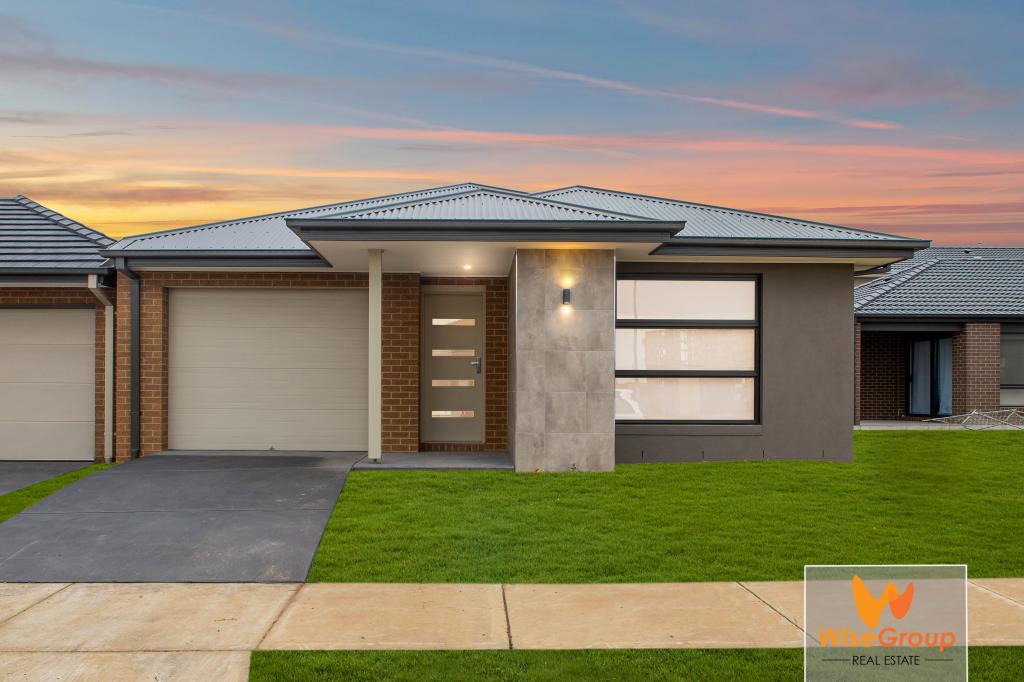 21 Toscana Rd, Clyde, VIC 3978