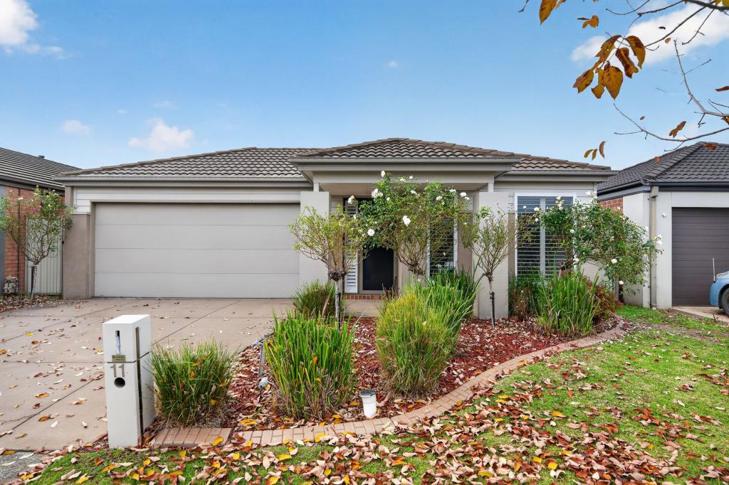 11 Morgan Way, Pakenham, VIC 3810