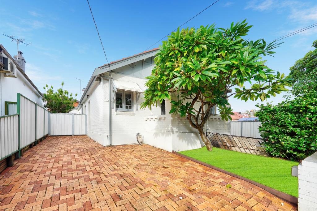 112 Ninth Ave, Campsie, NSW 2194