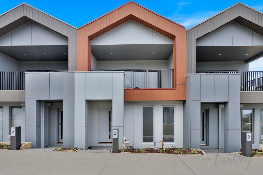 4 Camellia Walk, Kalkallo, VIC 3064
