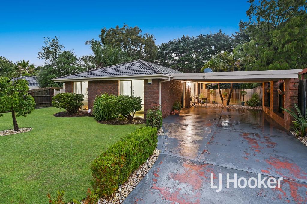 58 Collins Cres, Berwick, VIC 3806