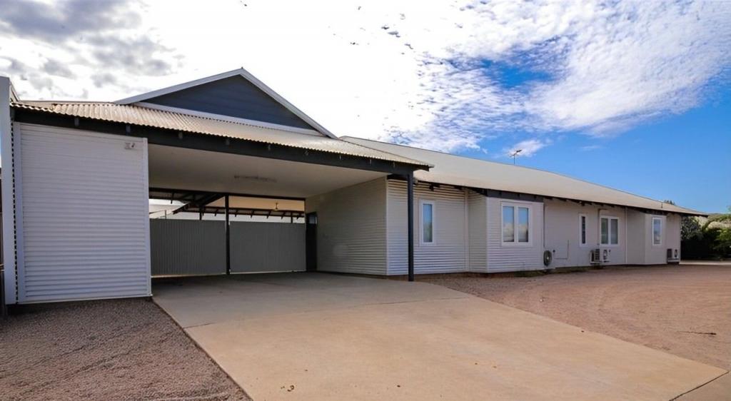 1 Coongan Ct, South Hedland, WA 6722