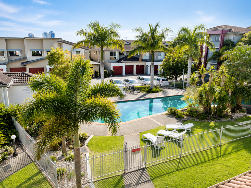 810/33 Clark St, Biggera Waters, QLD 4216