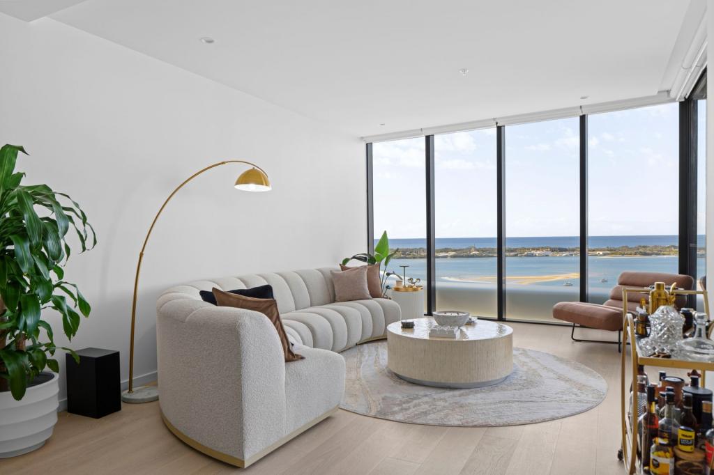 2203/180 MARINE PDE, LABRADOR, QLD 4215