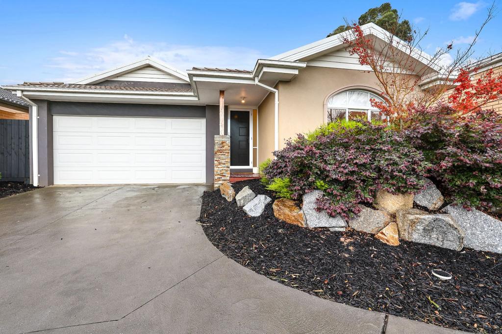 4 Premier Lane, Garfield, VIC 3814