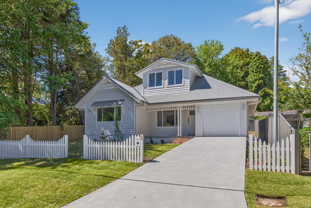 6 Jamieson St, Leura, NSW 2780