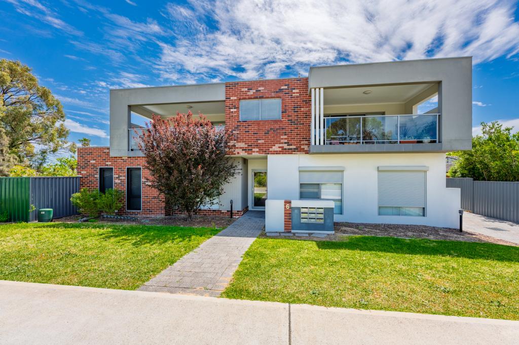 6/6 FORWARD ST, MANDURAH, WA 6210