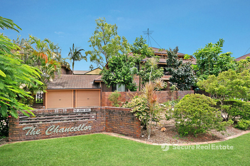 17/24 CARR ST, ST LUCIA, QLD 4067