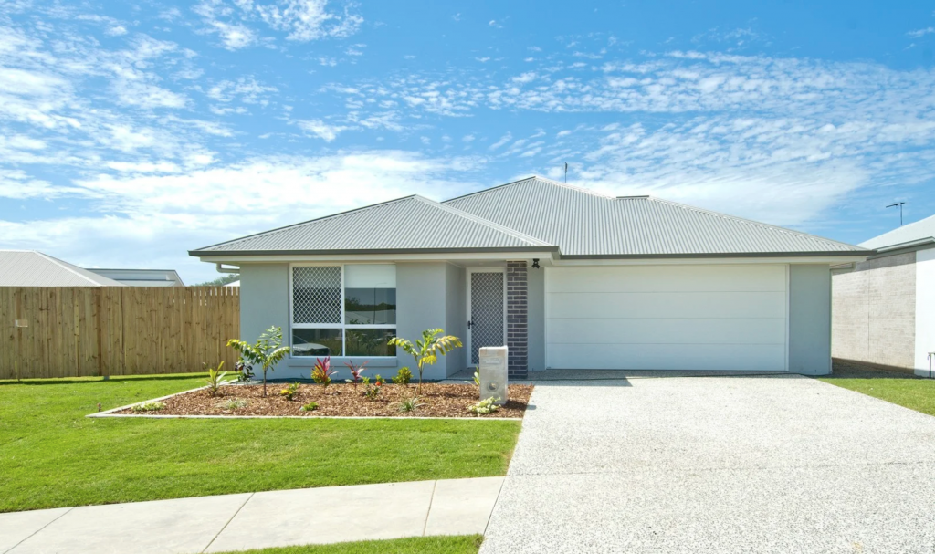 4 Aura St, Flagstone, QLD 4280