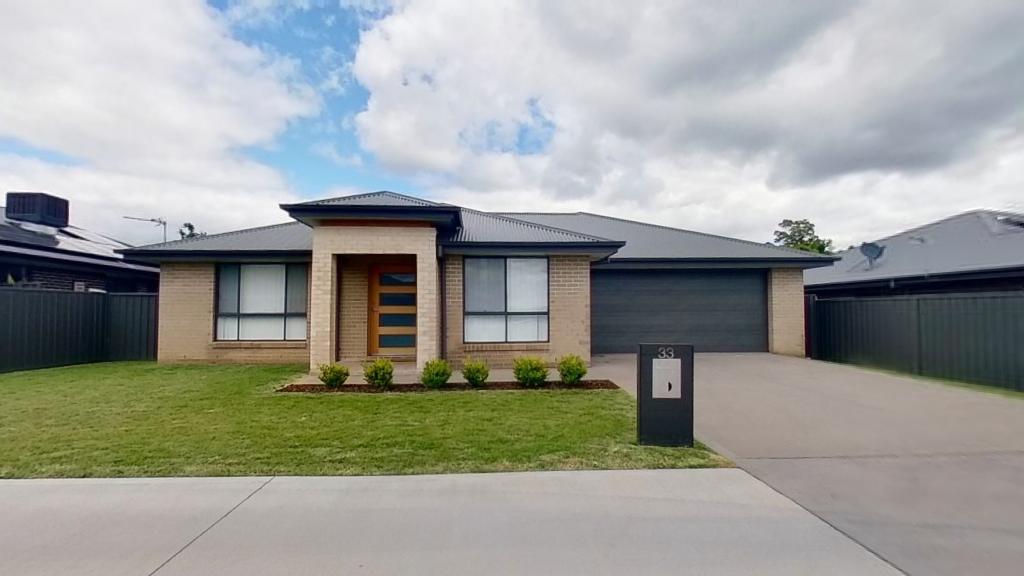 33 Boyd Ave, Dubbo, NSW 2830