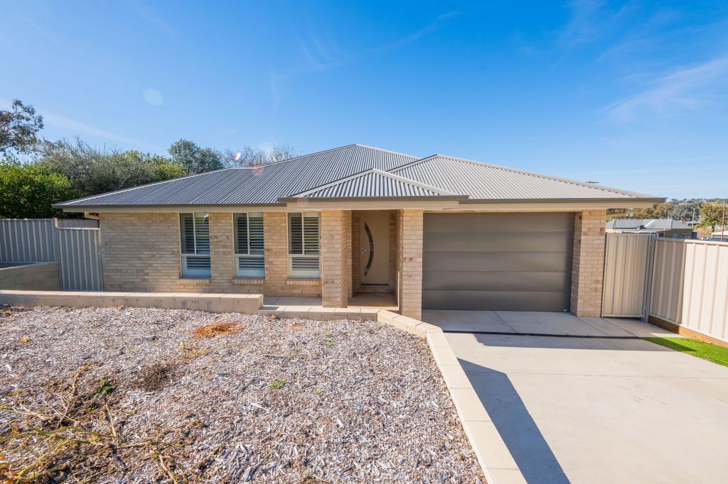 1 Burrett St, Grenfell, NSW 2810