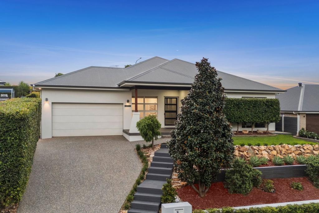 16 Paris Lane, Port Macquarie, NSW 2444
