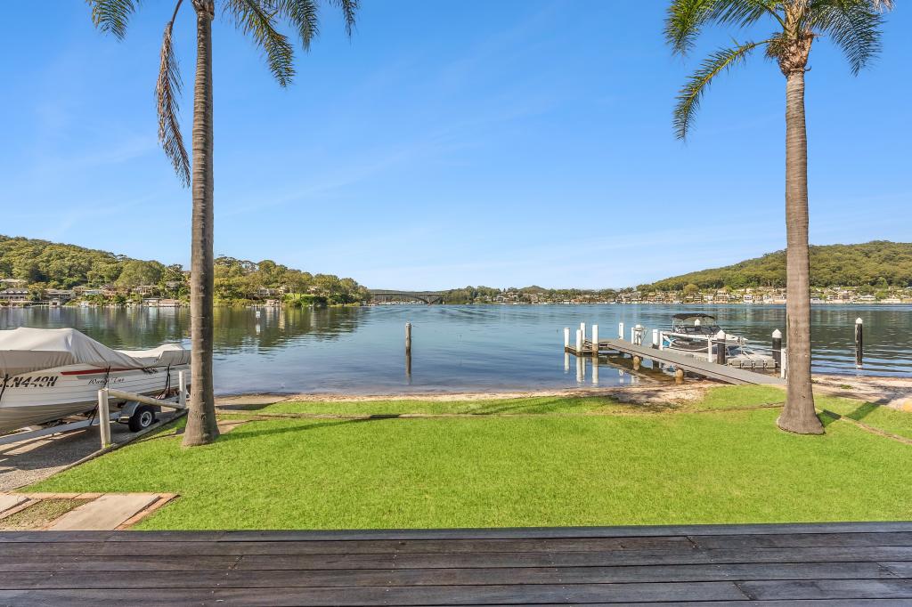 15 CUTTLEFISH PDE, ST HUBERTS ISLAND, NSW 2257