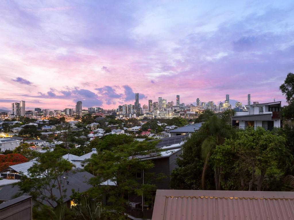 114a Constitution Rd, Windsor, QLD 4030
