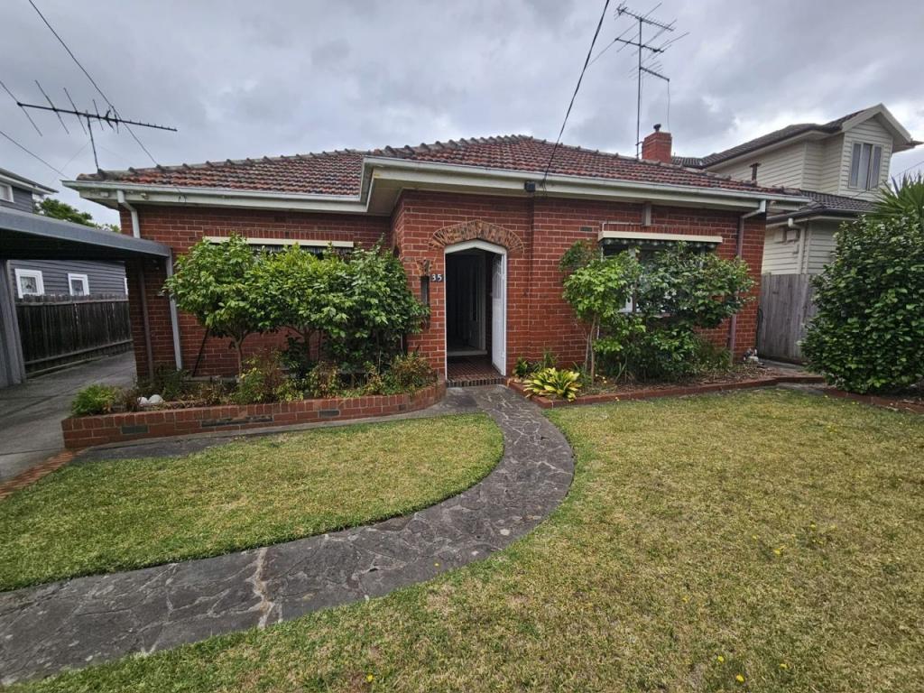 35 Willesden Rd, Hughesdale, VIC 3166