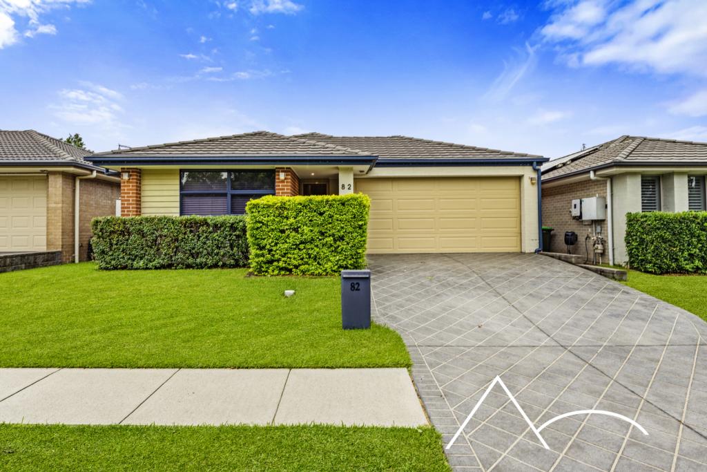 82 Bandara Cct, Spring Farm, NSW 2570